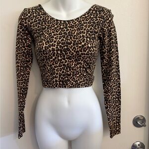 American Apparel Leopard Print Long Sleeve Crop Top Sz M